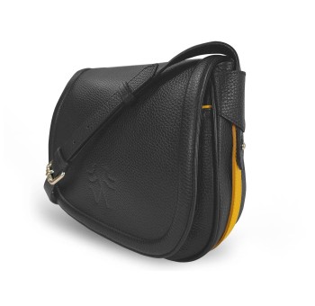 Le sac à main Vens, intemporel et indispensable, dans sa version en cuir noir, liseré jaune.