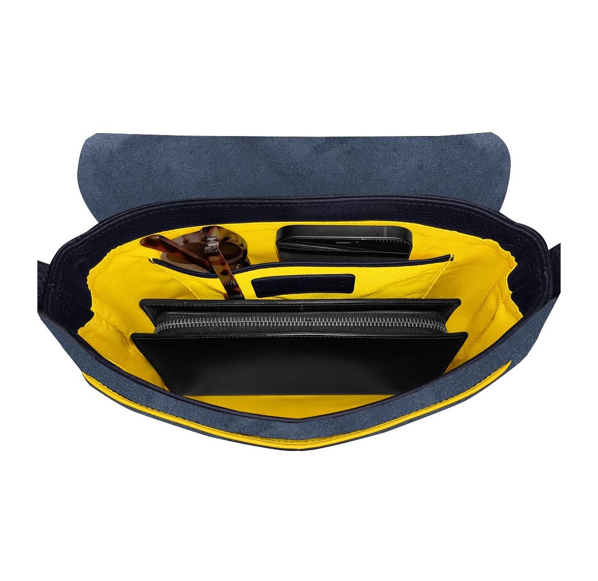 Intérieur sac à main nubuck bleu liseré jaune.