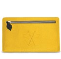 Notre pochette plate Vanda, face avant avec sa poche zippée