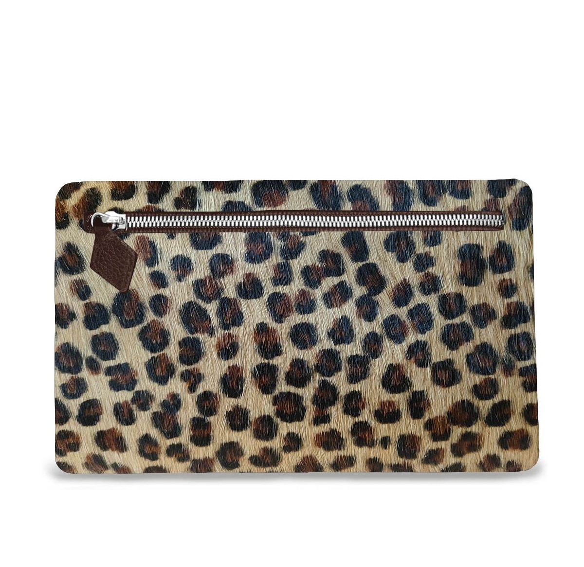 Notre pochette plate Vanda, face avant avec sa poche zippée