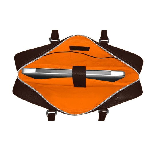 Intérieur du porte documents avec poche moussée pour protéger votre ordinateur cuir marron liseré orange.