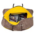 Intérieur sac de voyage mouton liseré jaune.