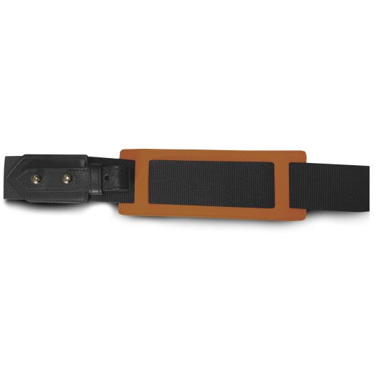 Bandoulière avec épaulette assortie au liseré.