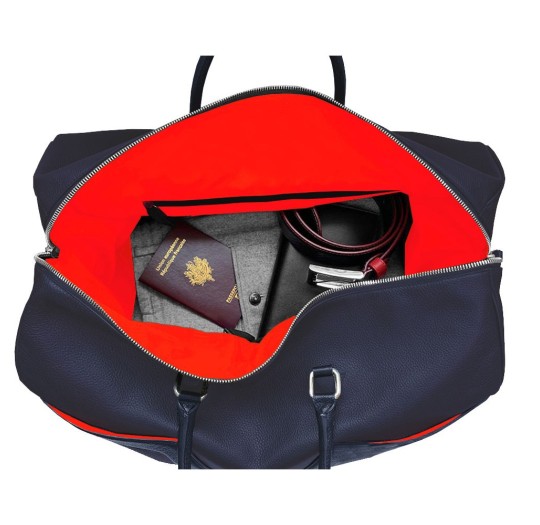 Intérieur sac de voyage bleu liseré rouge BreVent.